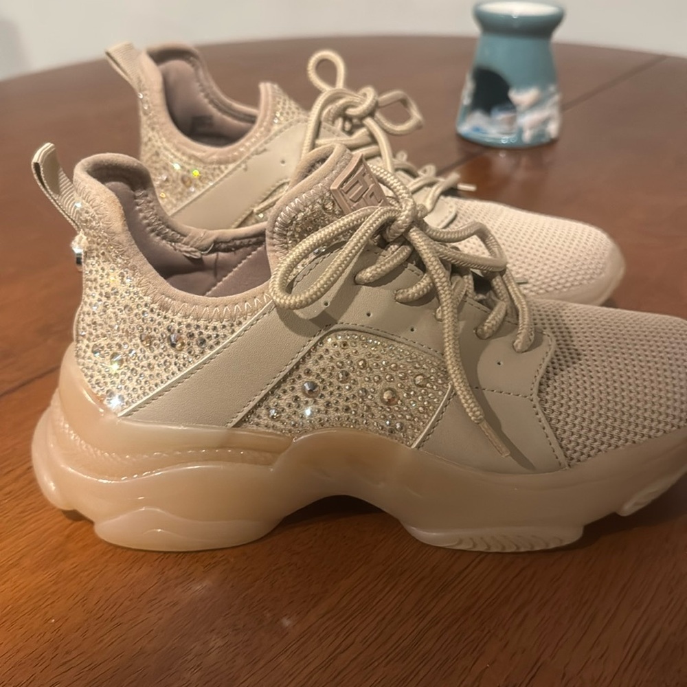 Steve Madden sneakers